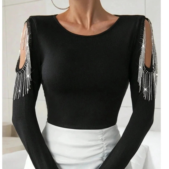 Sweetheart Neckline Off Shoulder Tight Tee - Picture 1 of 6